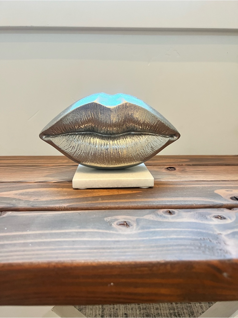 Decorative Metallic Lip Sculpture - Silver Accent